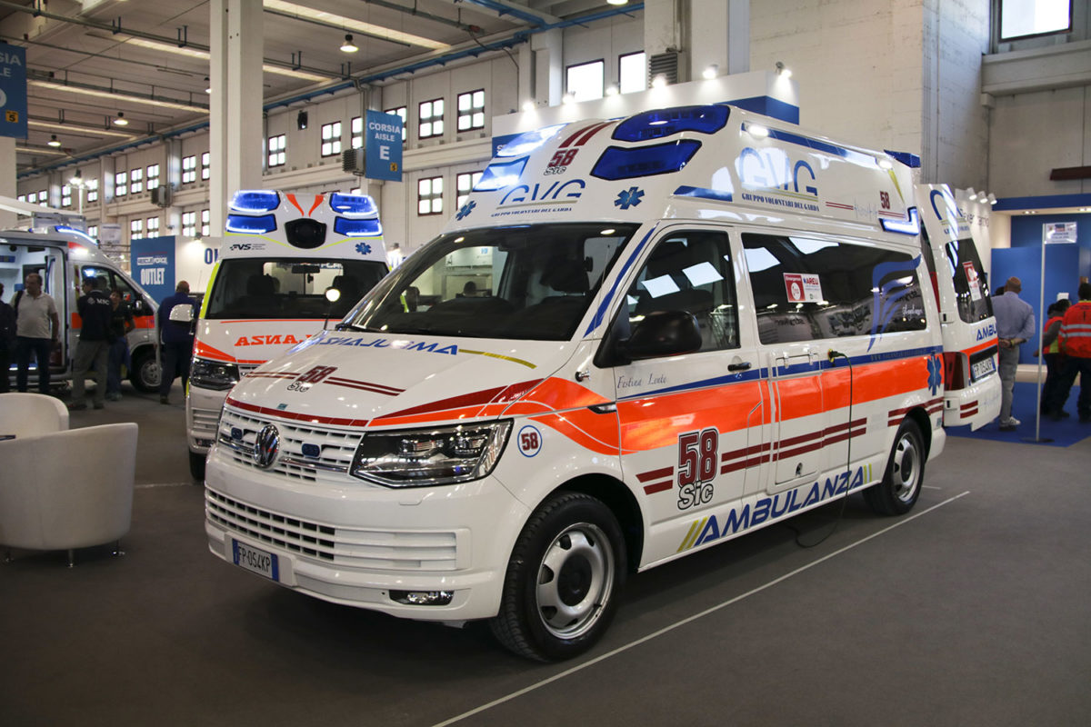 ambulanza-per-eventi-1200x800.jpg