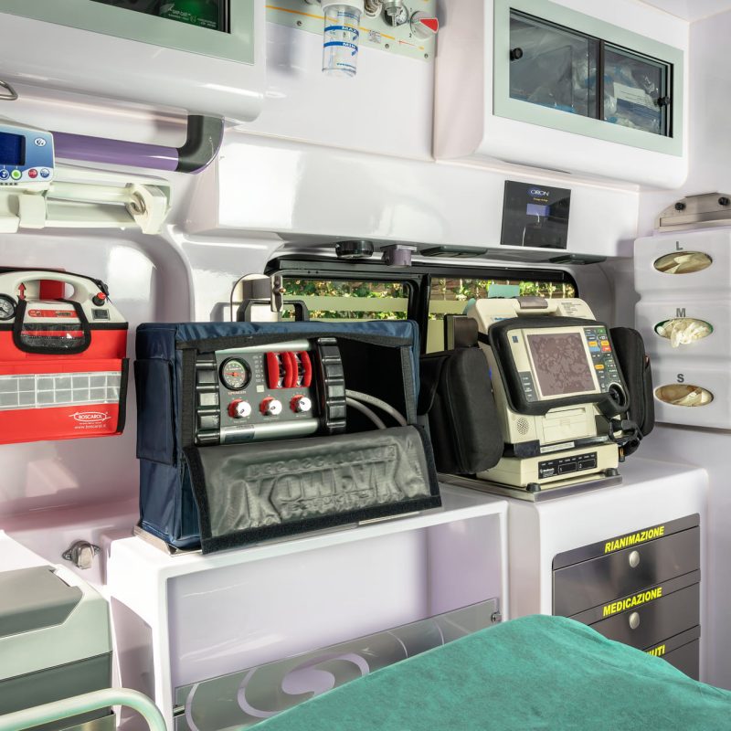 Interno Ambulanza For Life Emergenza